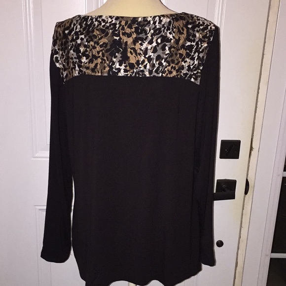 Allison Daley Ladies Long Sleeve Top Black Animal Print Lace Accents Size Large - Picture 4 of 9